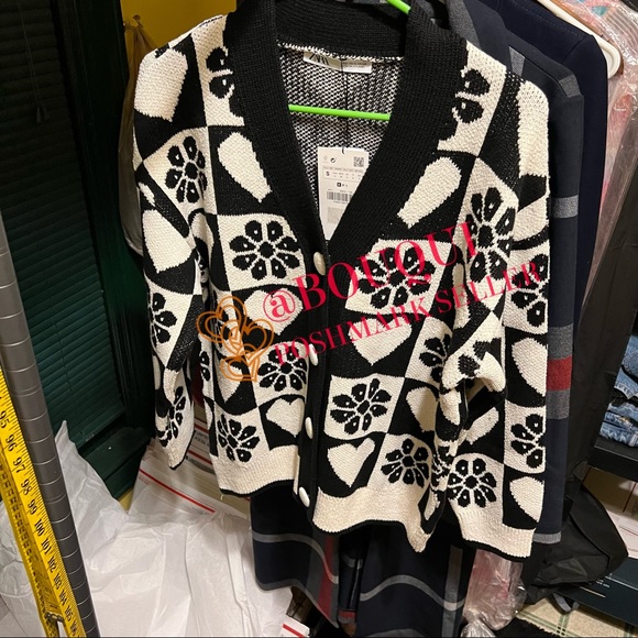 BLOGGERS FAV ZARA V-NECK KNIT JACQUARD JACKET CARDIGAN - Picture 2 of 15